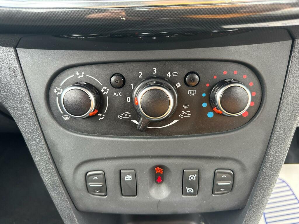 Dacia Logan 0.9 Tce Comfort Black #45
