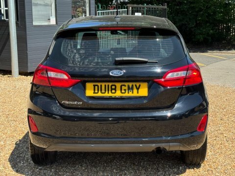 Ford Fiesta 1.1 Ti-vct Zetec Black #2