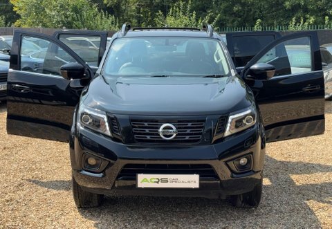 Nissan Navara 2.3 Dci N-guard Black #3