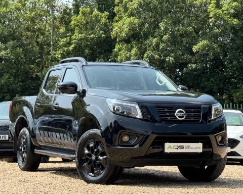 Nissan Navara 2.3 Dci N-guard Black