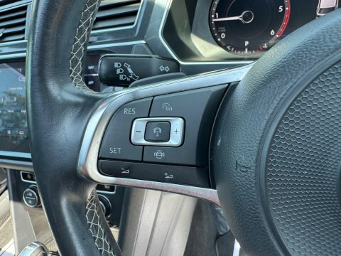 Volkswagen Tiguan 2L Se Navigation Black #33