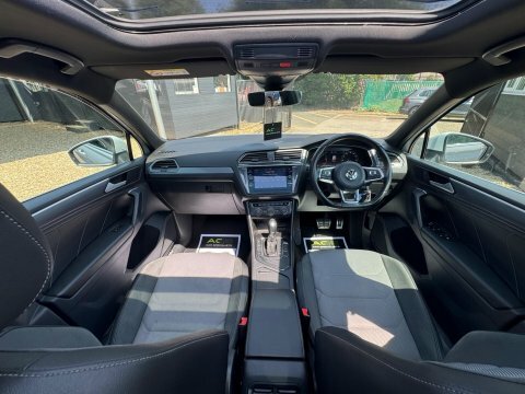 Volkswagen Tiguan 2L Se Navigation Black #29
