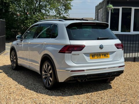 Volkswagen Tiguan 2L Se Navigation Black #9