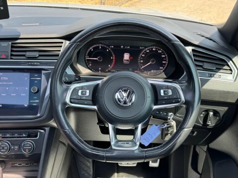 Volkswagen Tiguan 2L Se Navigation Black #30