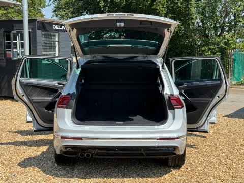 Volkswagen Tiguan 2L Se Navigation Black #13