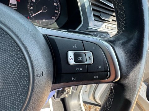 Volkswagen Tiguan 2L Se Navigation Black #34