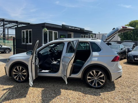 Volkswagen Tiguan 2L Se Navigation Black #21