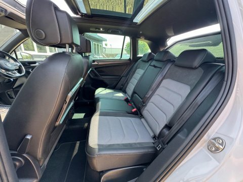 Volkswagen Tiguan 2L Se Navigation Black #27