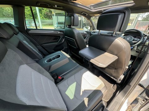 Volkswagen Tiguan 2L Se Navigation Black #19