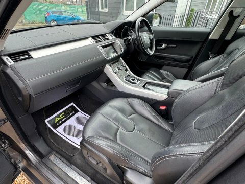 Land Rover Range Rover Evoque Black #24