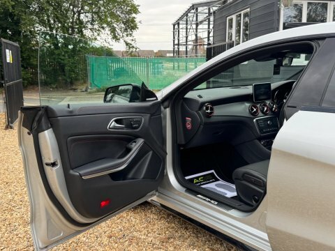 Mercedes-Benz CLA Class Saloon White #24