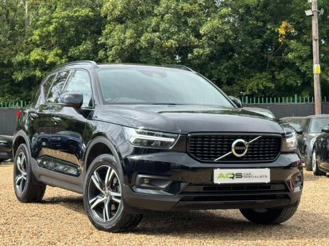Volvo XC40 1.5 T3 R-design Black