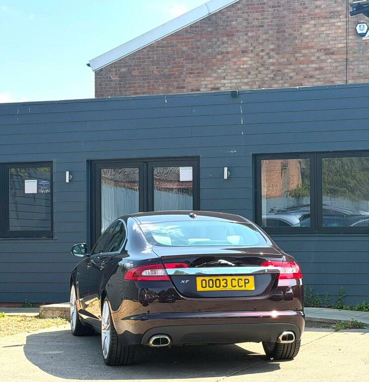 Jaguar XF 3.0D V6 Portfolio Euro 5 OO03CCP Red #5