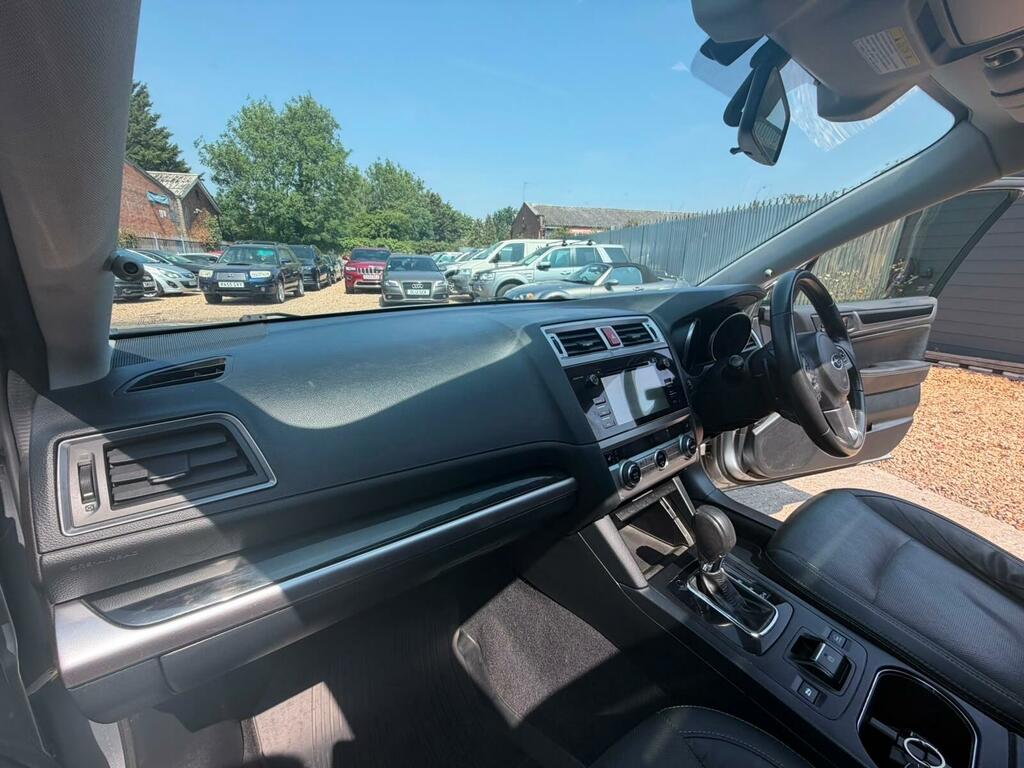 Subaru Outback Se Premium Silver #4