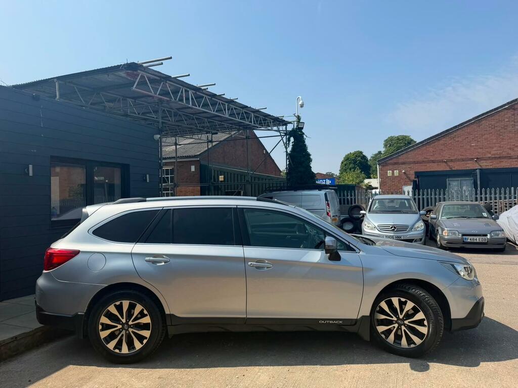 Subaru Outback Se Premium Silver #2
