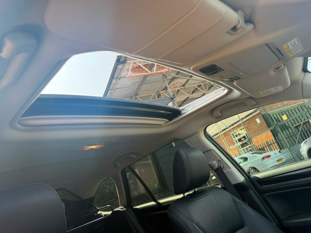 Subaru Outback Se Premium Silver #3
