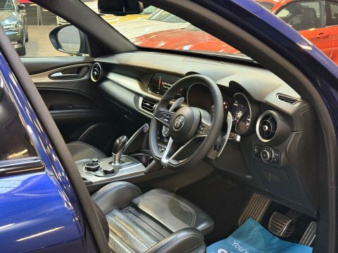 Alfa Romeo Stelvio 2.0 Stelvio Milano Blue #2