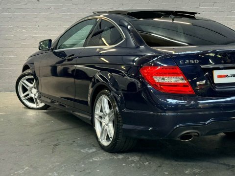 Mercedes-Benz C Class #30