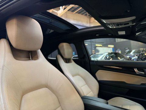 Mercedes-Benz C Class #38
