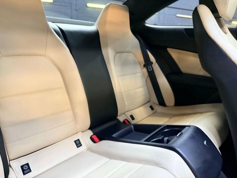 Mercedes-Benz C Class #10
