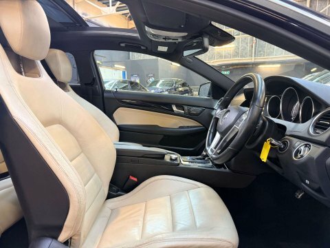 Mercedes-Benz C Class #42