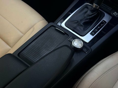 Mercedes-Benz C Class #23