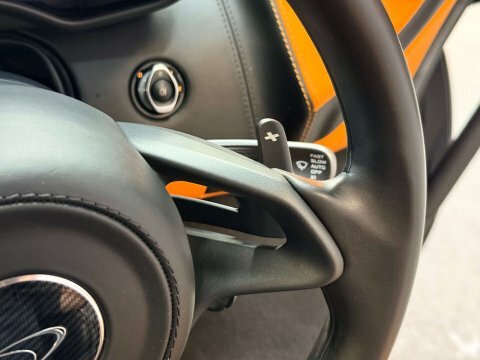 McLaren 570S 3.8L V8 Ssg 562 Bhp Grey #69