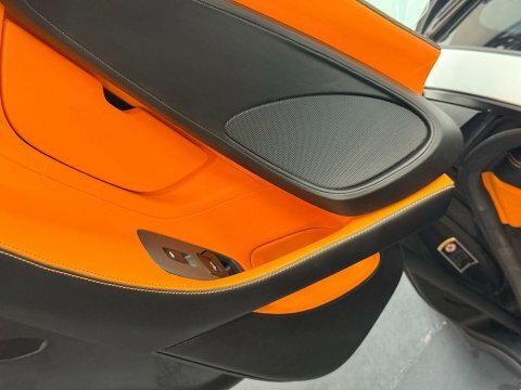 McLaren 570S 3.8L V8 Ssg 562 Bhp Grey #53