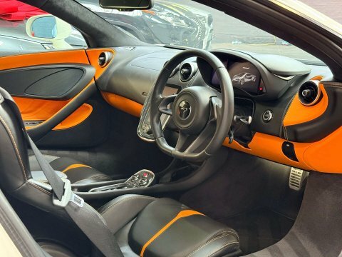 McLaren 570S 3.8L V8 Ssg 562 Bhp Grey #78