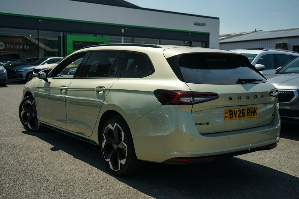 Skoda Superb 1.5 Tsi Iv Sportline Dsg BV26RHK Yellow #3