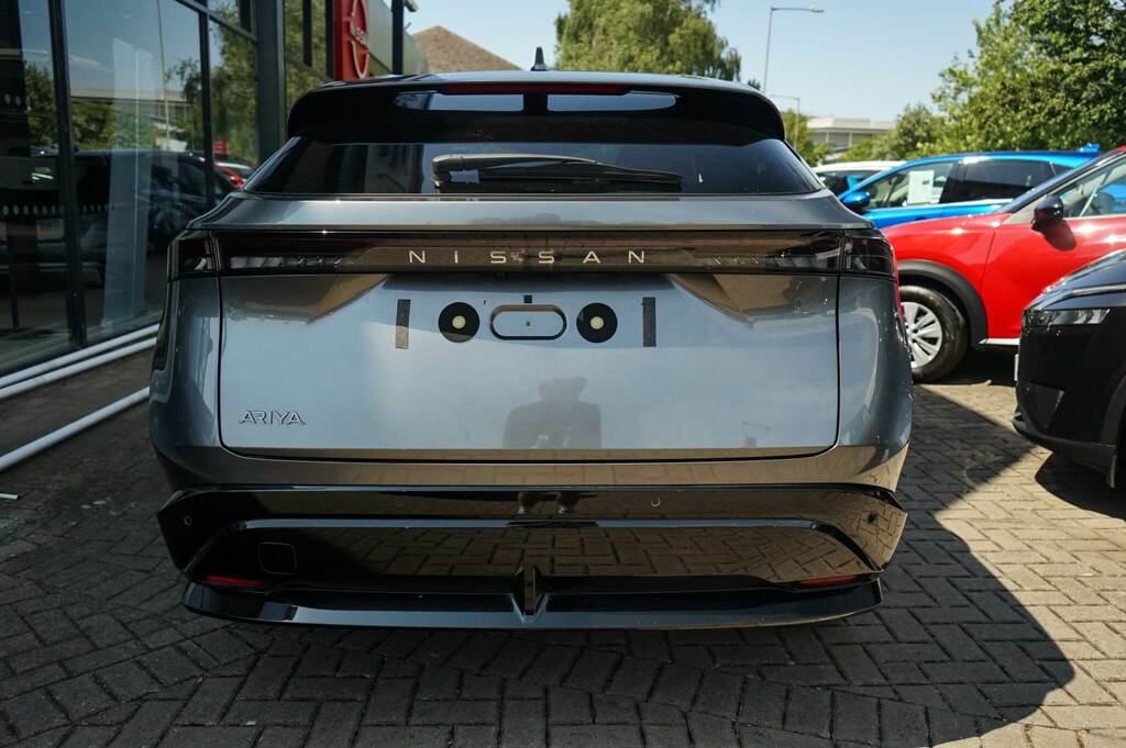 Nissan Ariya 160Kw Advance 63Kwh 22Kwch EY23GYV Grey #6
