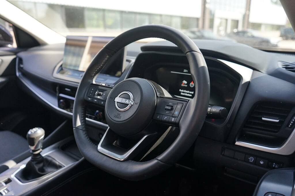 Nissan Qashqai 1.3 Dig-t Mh N-connecta OV75AHD Green #6