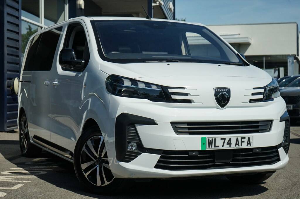 Peugeot e-Traveller 100Kw Allure Standard 8 Seat 75Kwh White