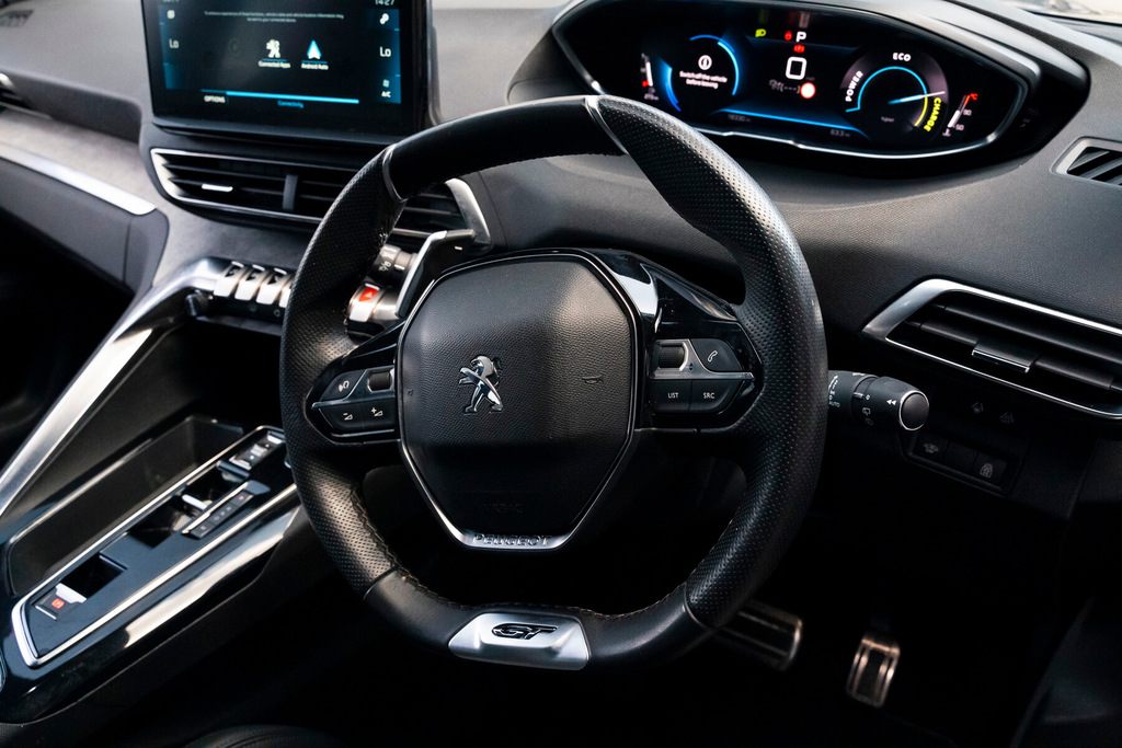 Peugeot 3008 1.2 Hybrid 136 Gt E-dsc6 KV73YDY Grey #4