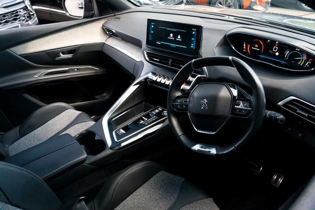 Peugeot 3008 1.2 Hybrid 136 Gt E-dsc6 KV73YDY Grey #5