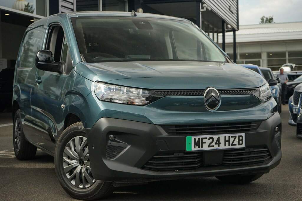 Citroen e-Berlingo 100Kw 52Kwh Van Driver Blue