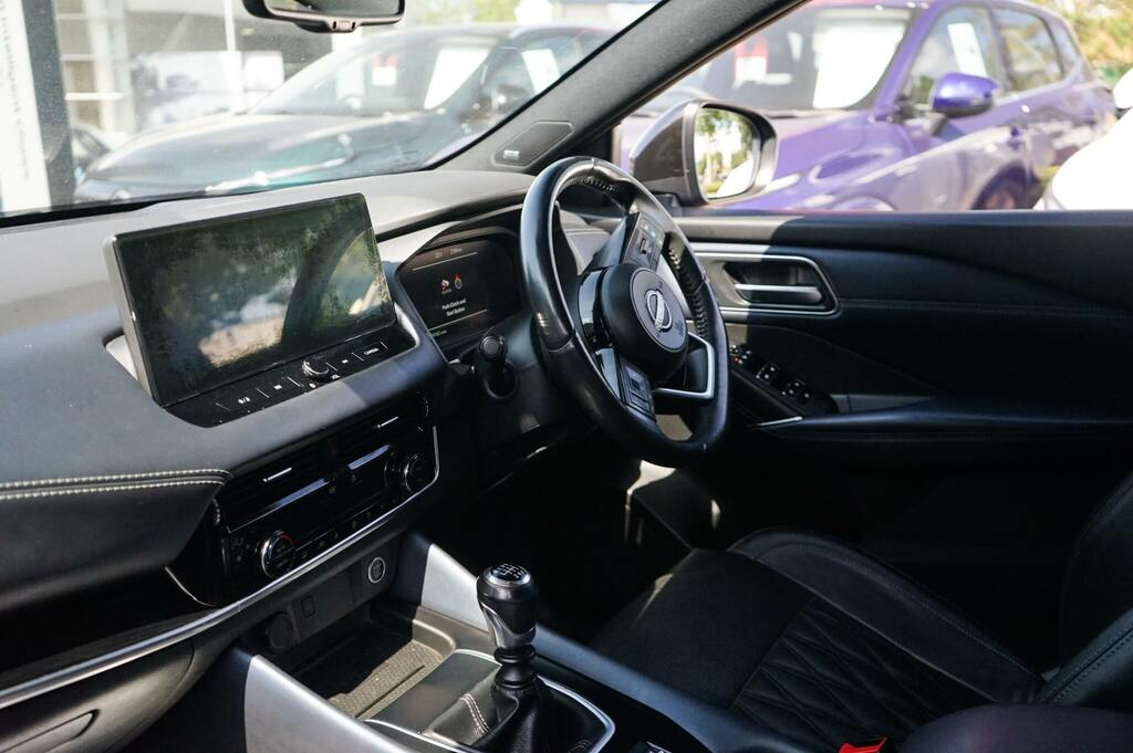 Nissan Qashqai 1.3 Dig-t Mh 158 Tekna BA72HVE Grey #2