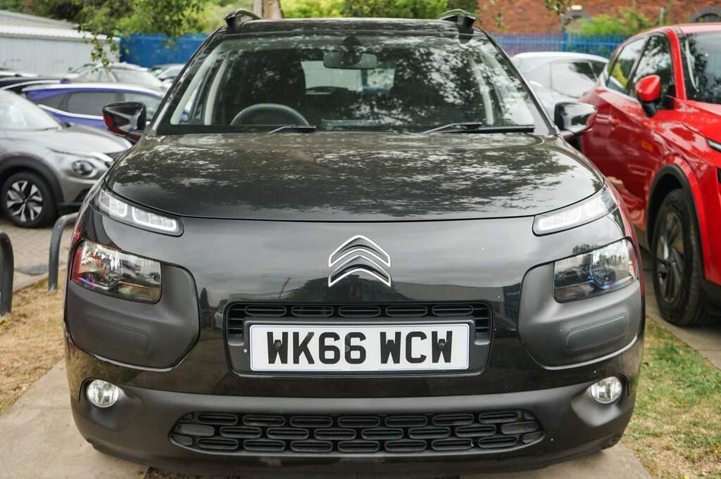 Citroen C4 Cactus 1.2 Puretech 82 Flair Etg Black #4
