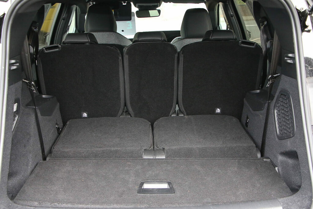 Peugeot 5008 1.2 Hybrid 145 Allure E-dsc6 Black #6