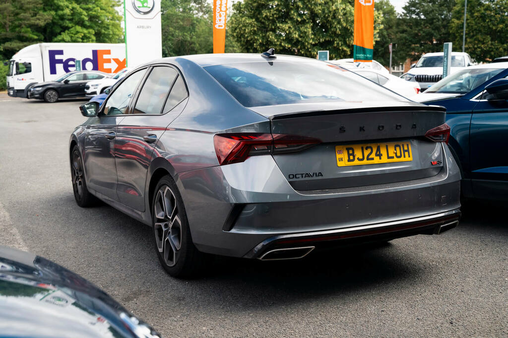 Skoda Octavia 2.0 Tsi Vrs Dsg Grey #2