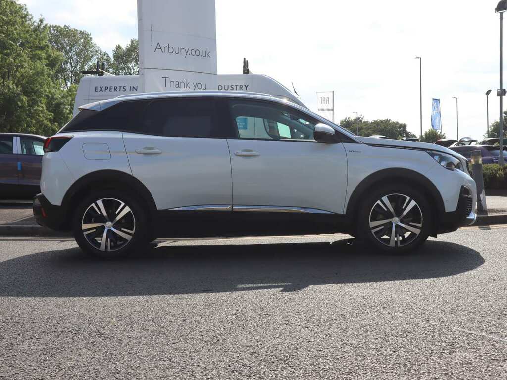 Peugeot 3008 1.6 Hybrid 225 Allure E-eat8 RK20YKZ White #2