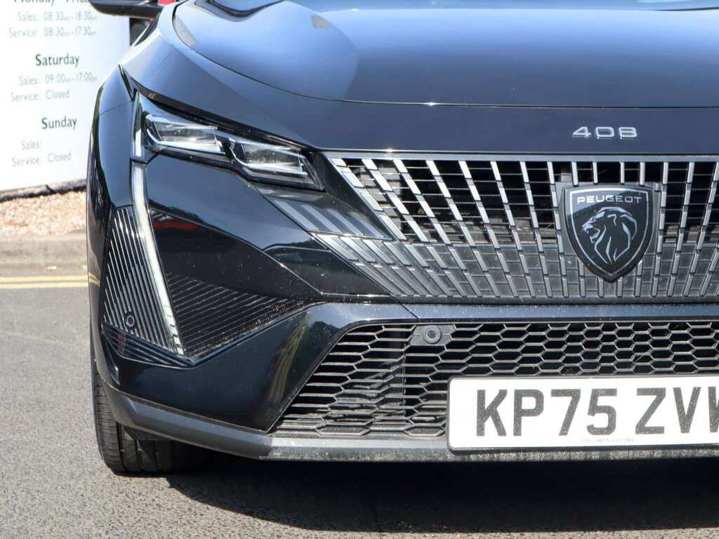 Peugeot 408 1.2 Hybrid 145 Gt E-dsc6 Black #3