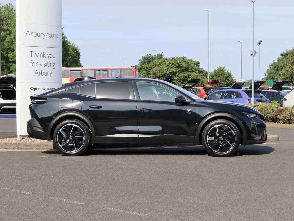 Peugeot 408 1.2 Hybrid 145 Gt E-dsc6 Black #4