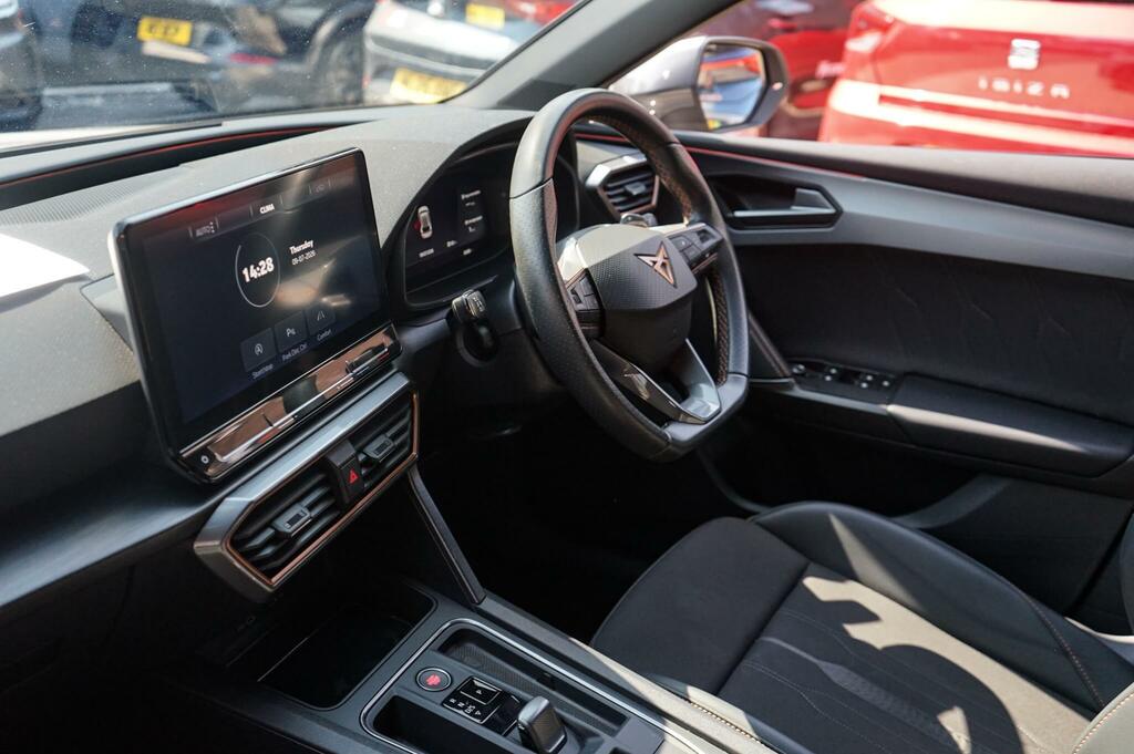 Cupra Leon 2.0 Tsi Vz2 Dsg KK23TZD Grey #2