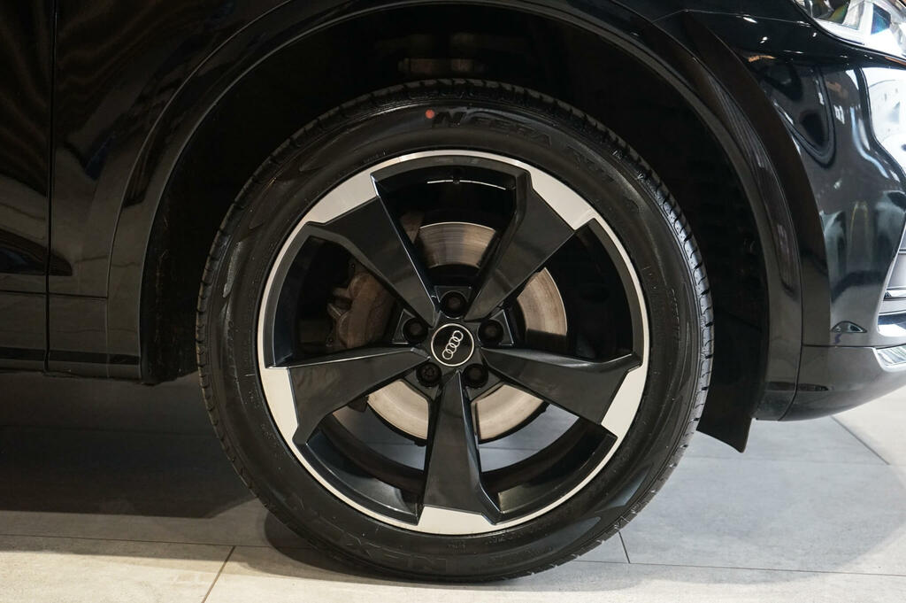 Audi Q5 40 Tdi Quattro Black Edition S Tronic BH19JBZ Black #5