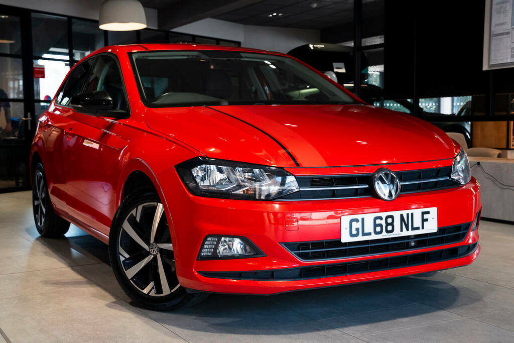 Volkswagen Polo 1.0 Tsi 95 Beats Red