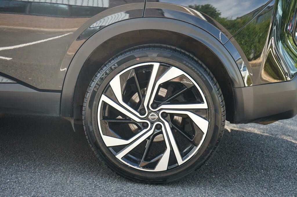 Nissan Qashqai 1.3 Dig-t Mh 158 Tekna BF22FEP Black #5