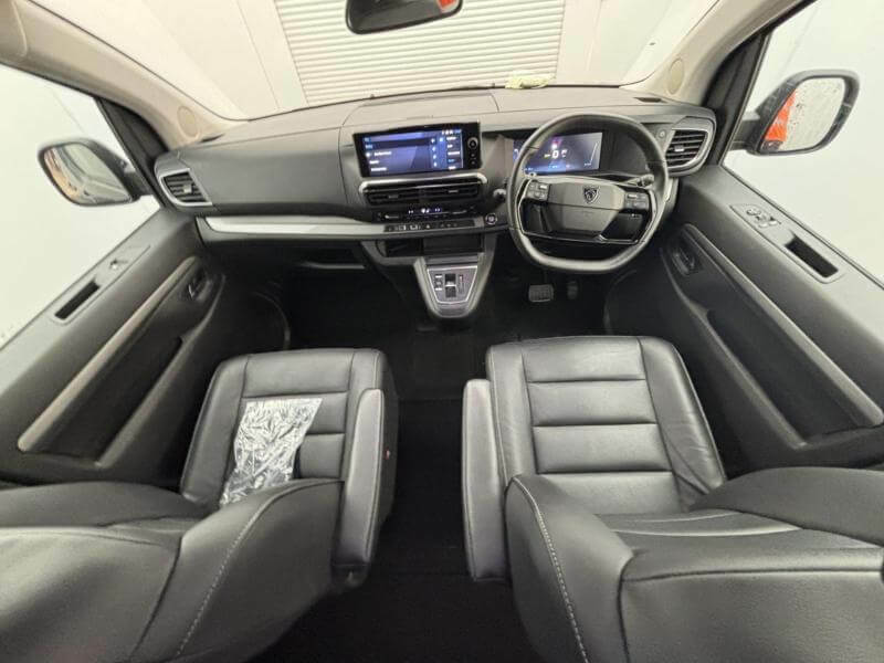 Peugeot e-Traveller 100Kw Allure Long 8 Seat 75Kwh Black #6