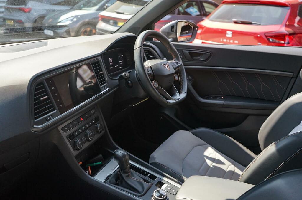 Cupra Ateca 2.0 Tsi Vzn Dsg 4Drive Black #2