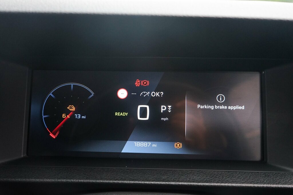 Peugeot e-Traveller Mpv Grey #42
